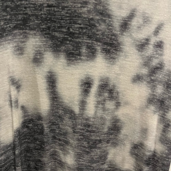 Mens Going Out V-Neck T - Picture 2 of 4